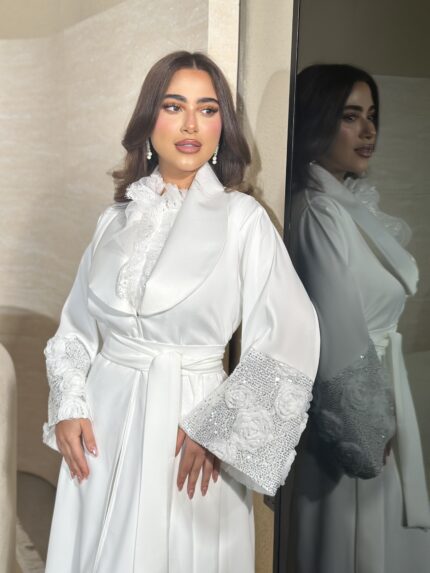 classic Robe 2